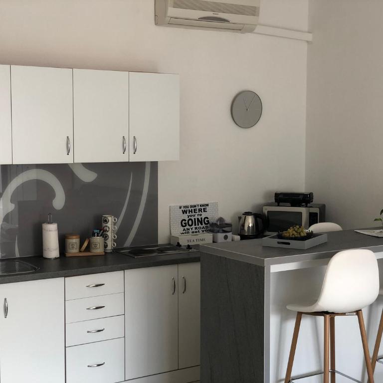 Dream Apartments - Apartment with Terrace - 20