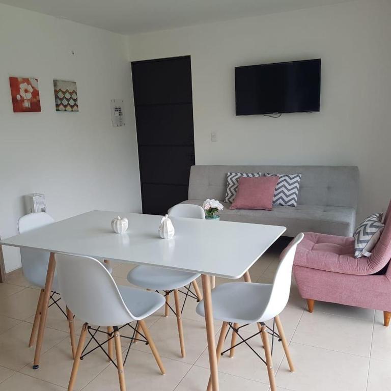 Quindio - Apartasol 207 - Two-Bedroom Apartment - 4