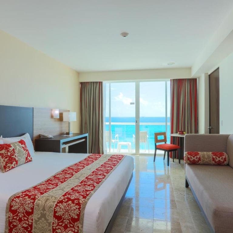 Krystal Cancun - Romantic Room with Ocean View - 2