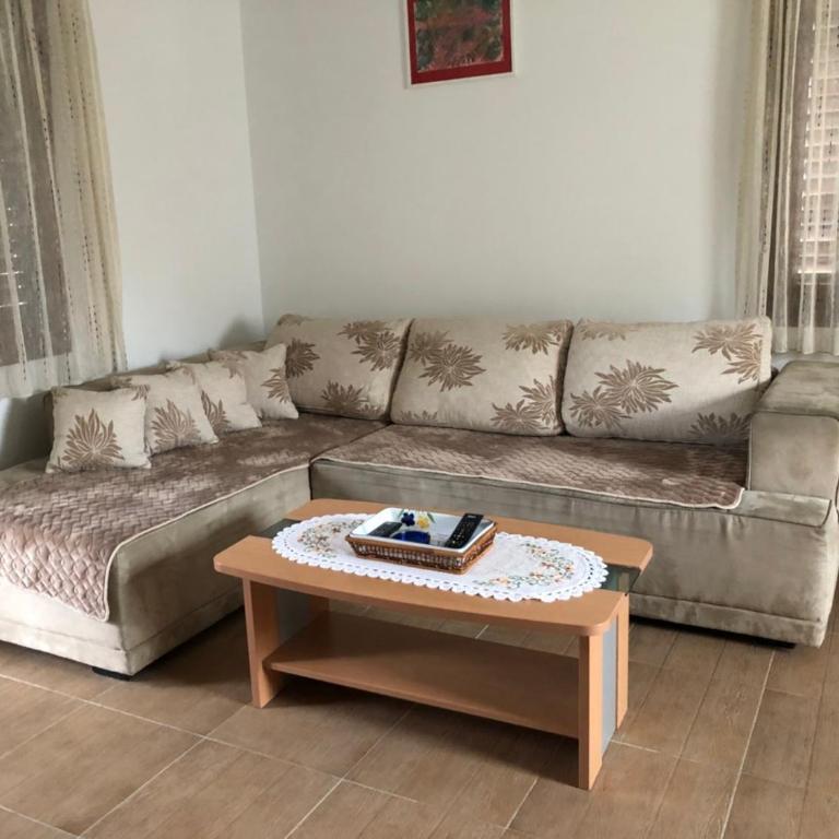 Apartmani LUX - Apartman sa 2 Spavaće Sobe i Terasom - 25