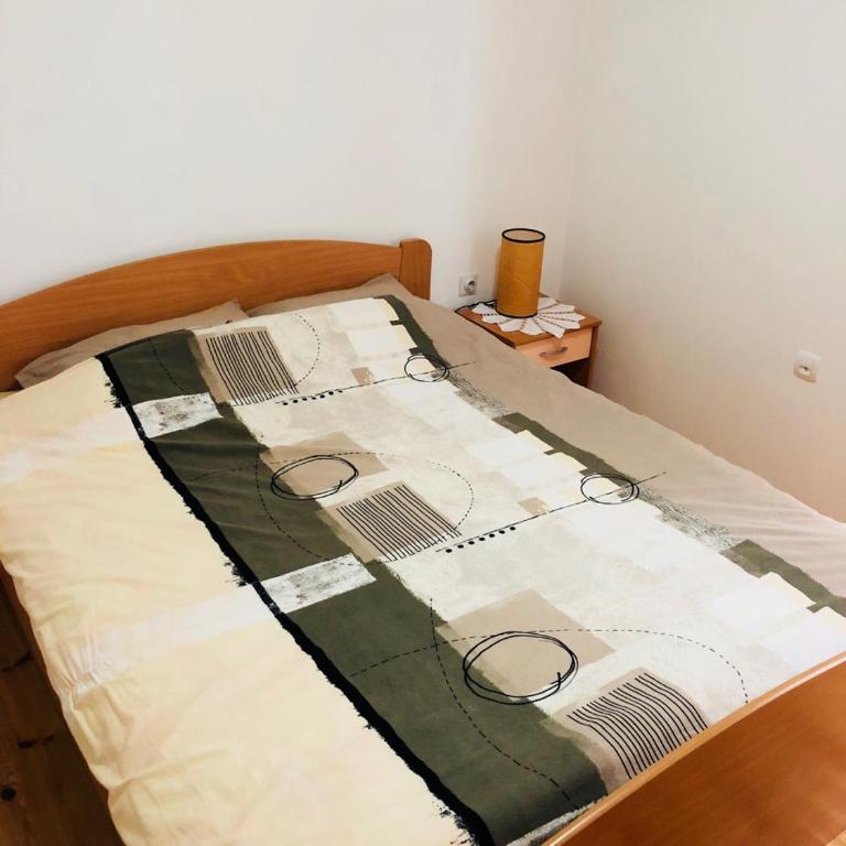 Apartmani LUX - Apartman sa 2 Spavaće Sobe i Terasom - 33