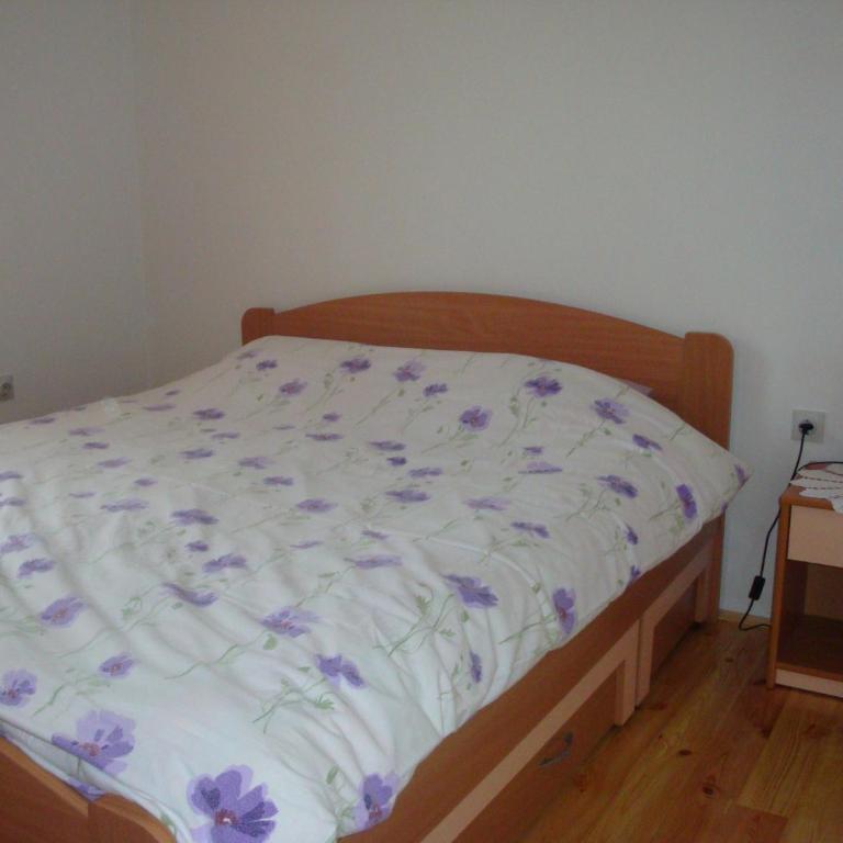 Apartmani LUX - Apartman sa 2 Spavaće Sobe i Terasom - 35