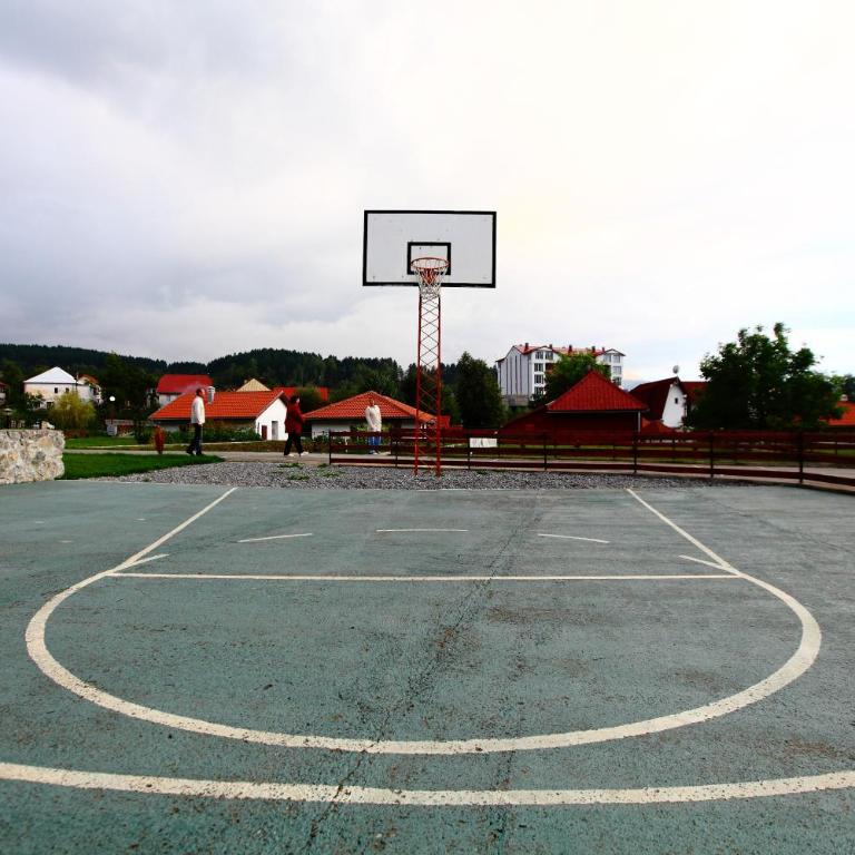 Apartmani LUX - Apartman sa 2 Spavaće Sobe i Terasom - 18