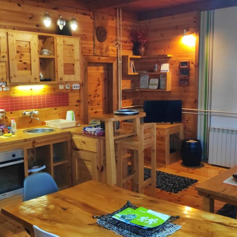 Apartments Life - Dupleks Koliba sa 2 Spavaće Sobe - 9