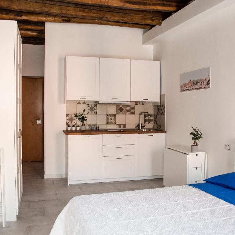 Domu 'e Casteddu - Appartamento Monolocale con Balcone - 2