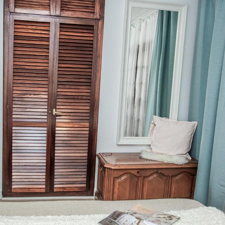 Spectacular Renovated Apartment, 5 min to Camison Beach, with AirCon - Apartamento de 1 dormitorio - 16