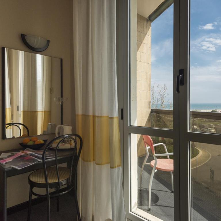 Hotel Airone - Camera Matrimoniale/Doppia con Letti Singoli con Balcone - 3
