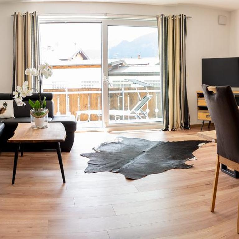Haus Alpenherz - Apartment with Mountain View - 12