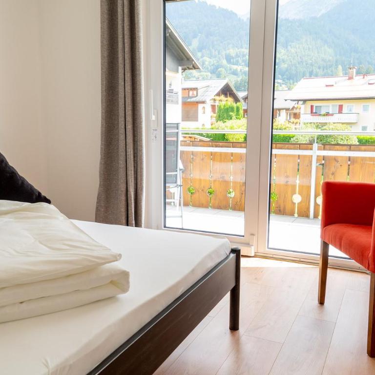 Haus Alpenherz - Apartment with Mountain View - 9