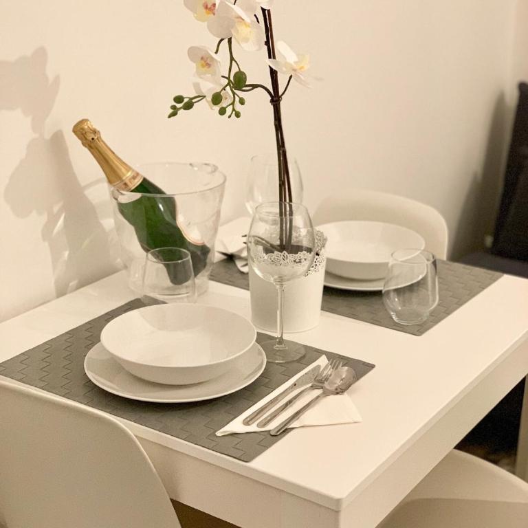Indipendenza Luxury Apartments - Deluxe Apartment - 7