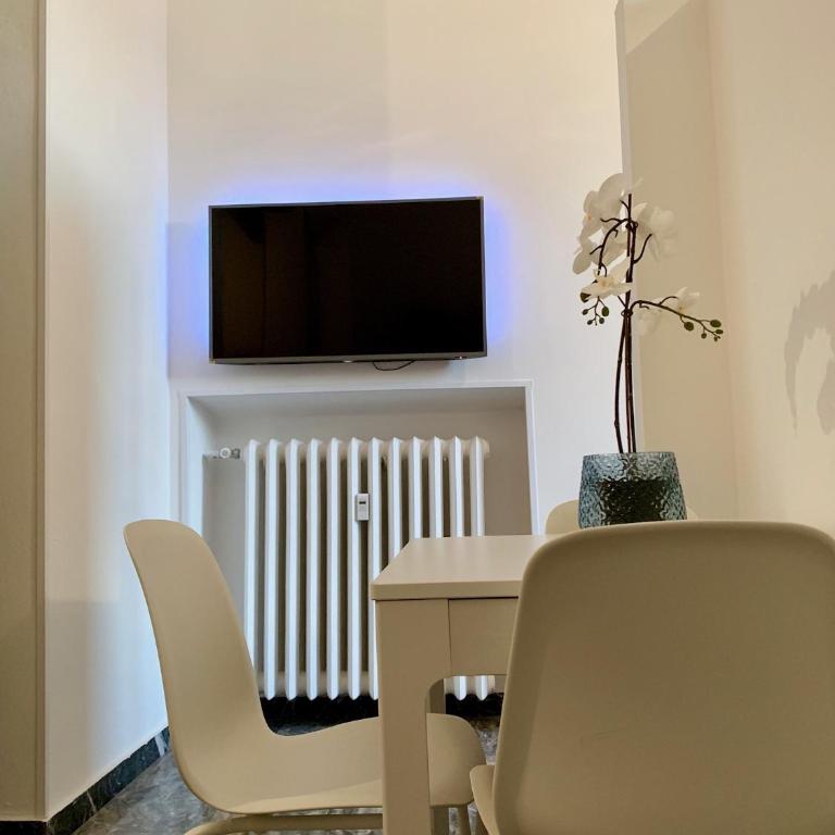 Indipendenza Luxury Apartments - Deluxe Apartment - 17