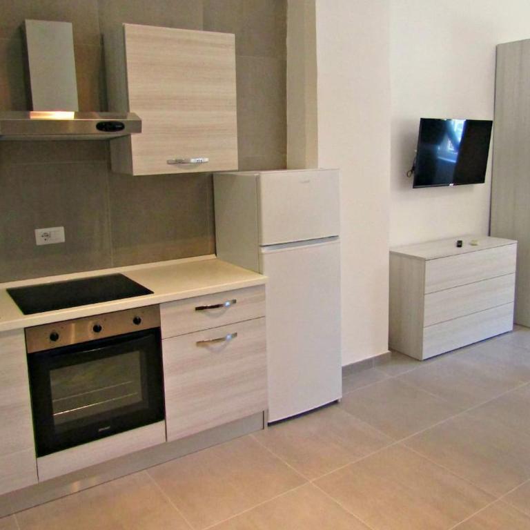 Maison Ninì - Vicino Metro e Lungomare - Relax a Napoli - Casa Vacanze - 9