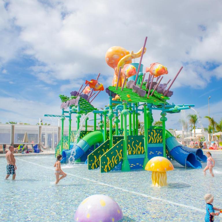 Relaxia Lanzasur Club - Aqualava Water Park - Bungalow (2 adultos + 1 niño) - 18