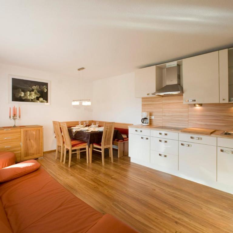 Gästehaus Regina - Apartamento de 2 dormitorios con balcón - 9