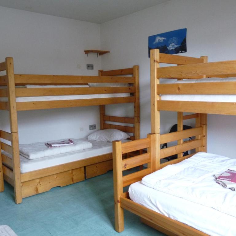 Gite l'Aiguillette du Lauzet - Chambre Familiale avec Salle de Bains - 3