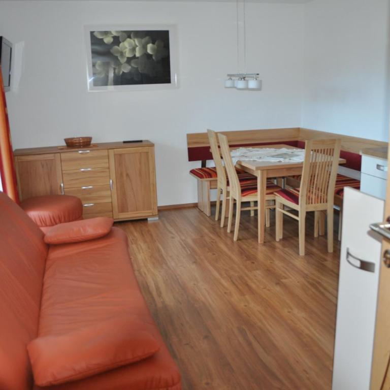 Gästehaus Regina - Apartamento de 2 dormitorios con balcón - 5