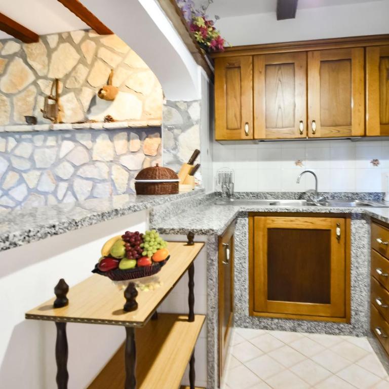 Amore Rentals - Villa Bacco - Villa con Vista Mare - 11