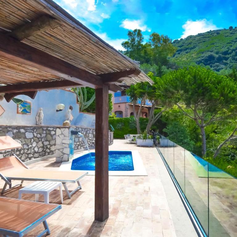 Amore Rentals - Villa Bacco - Villa con Vista Mare - 7