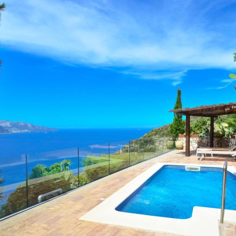 Amore Rentals - Villa Bacco - Villa con Vista Mare - 1
