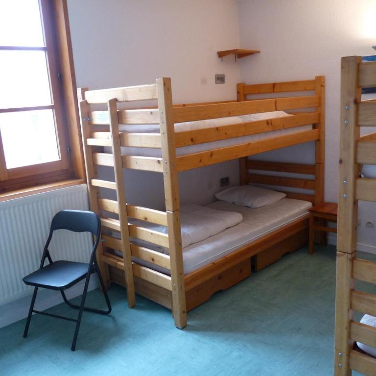 Gite l'Aiguillette du Lauzet - Chambre Quadruple avec Salle de Bains - 4
