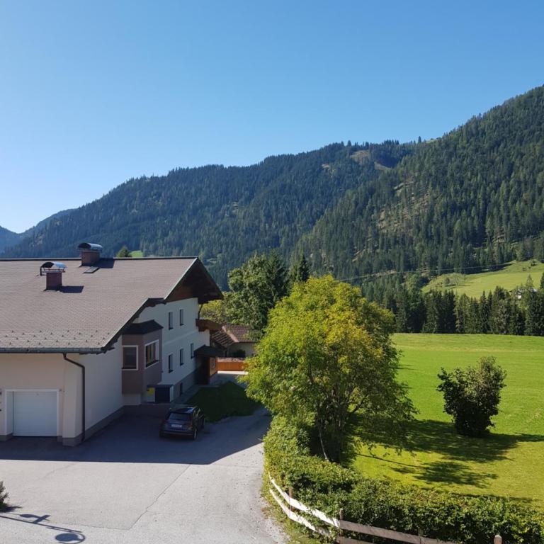 Landhaus Theresia - Apartment mit Balkon - 18