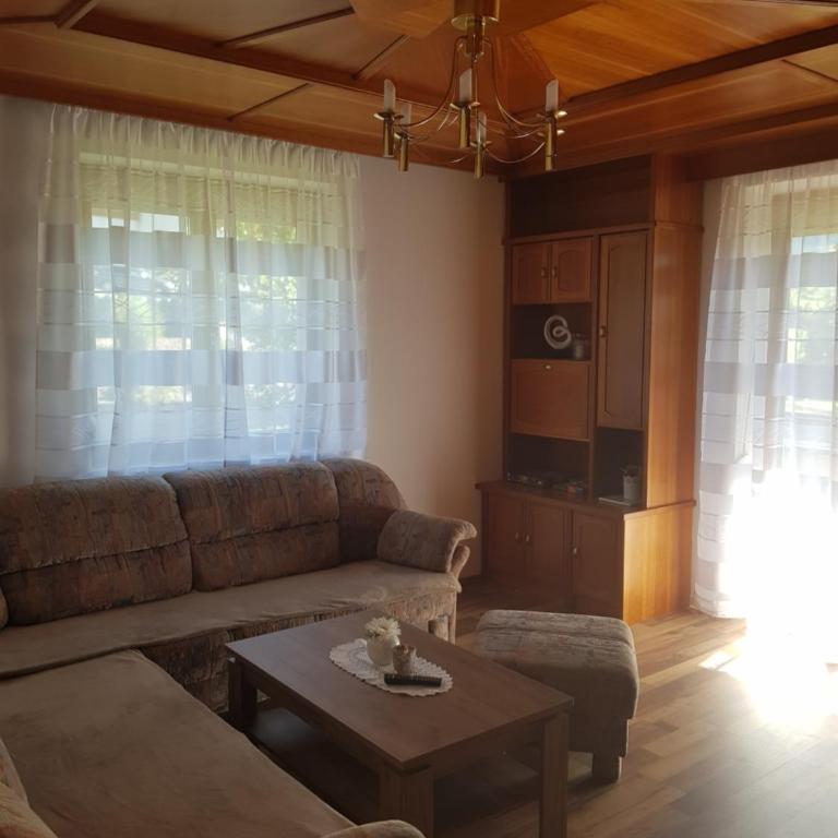 Landhaus Theresia - Apartment mit Balkon - 8