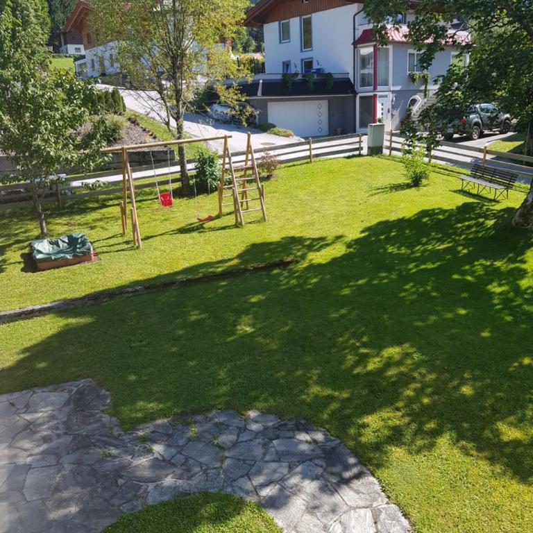 Landhaus Theresia - Apartment mit Balkon - 21