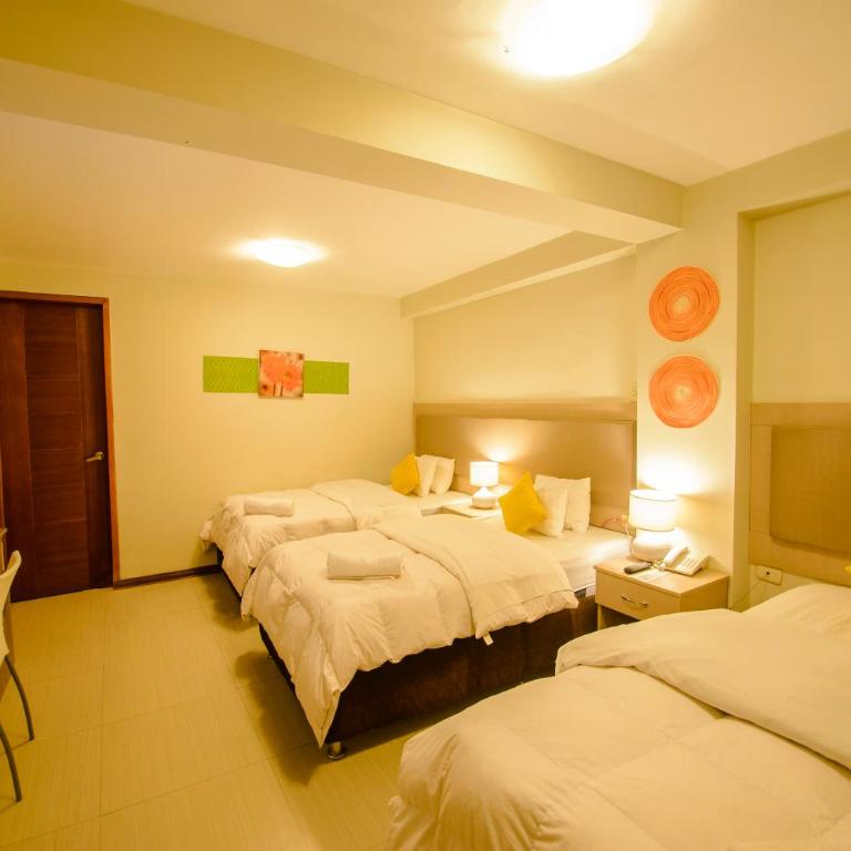 Wayta Inn - Deluxe Triple Room - 2