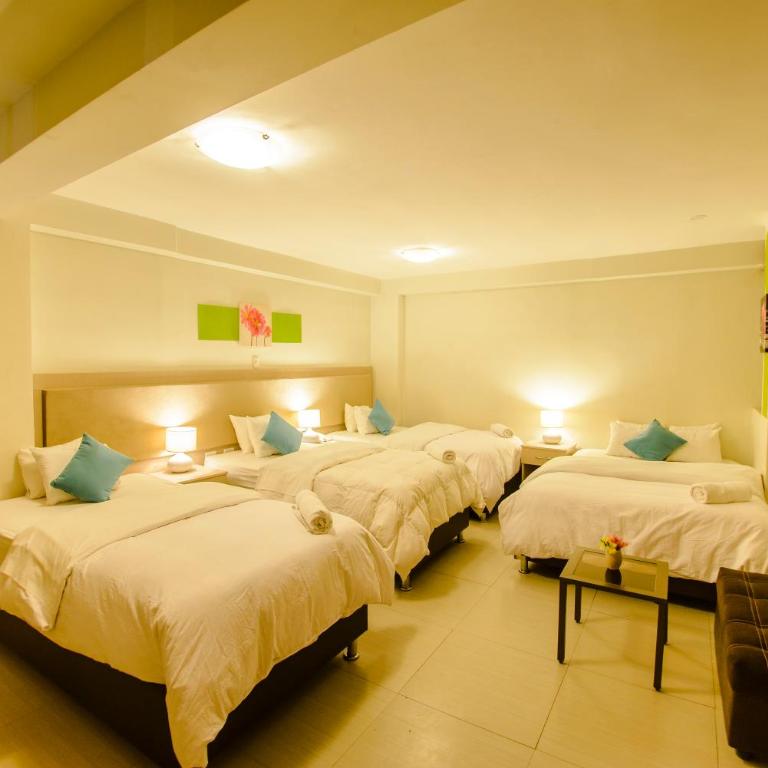 Wayta Inn - Deluxe Quadruple Room - 6