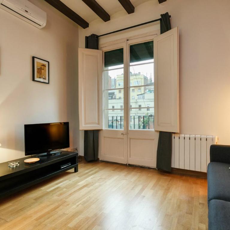 Sant Antoni Market - Large One-Bedroom Apartment (2 Adults) - 15