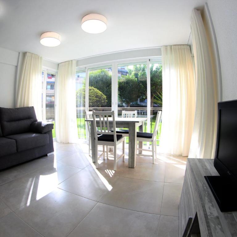 Playa Bella 2-1B - Apartamento de 2 dormitorios - 1