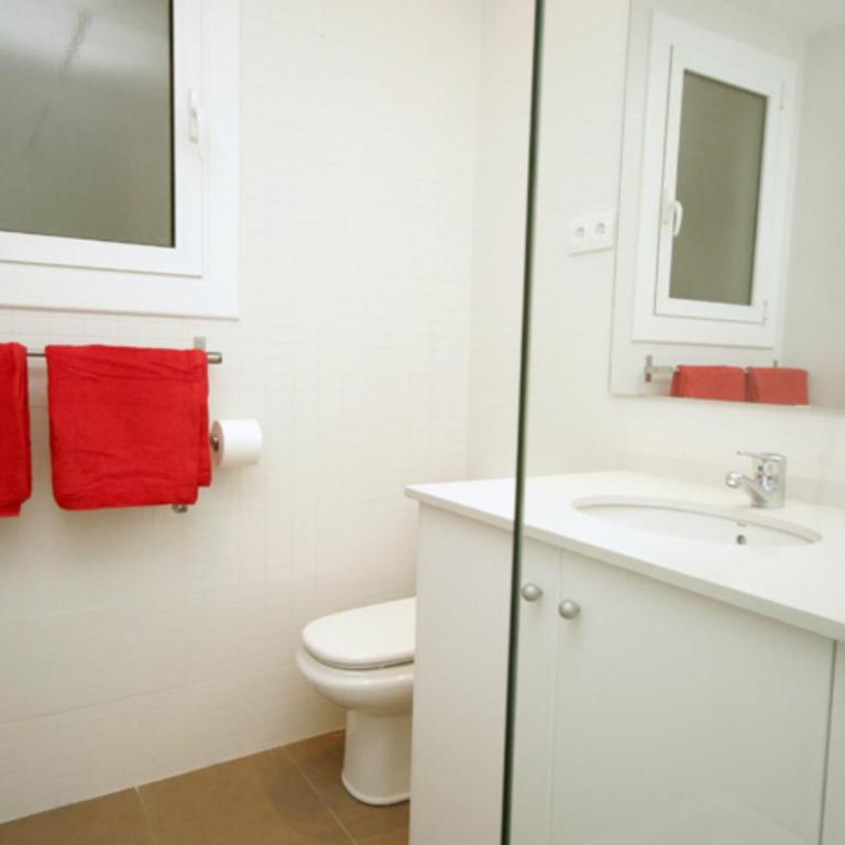 Sant Antoni Market - Large One-Bedroom Apartment (2 Adults) - 18