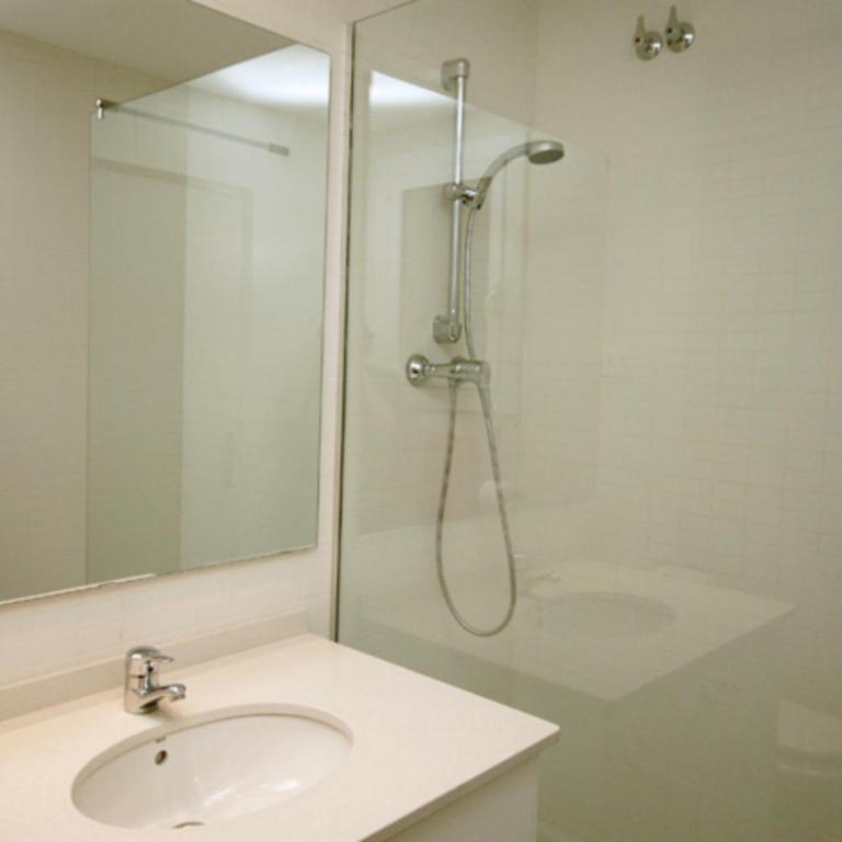 Sant Antoni Market - Large One-Bedroom Apartment (2 Adults) - 19