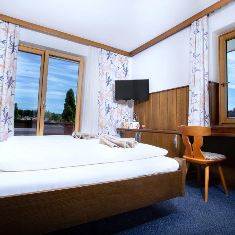Berghof Mitterberg - Doppelzimmer mit Balkon - 7