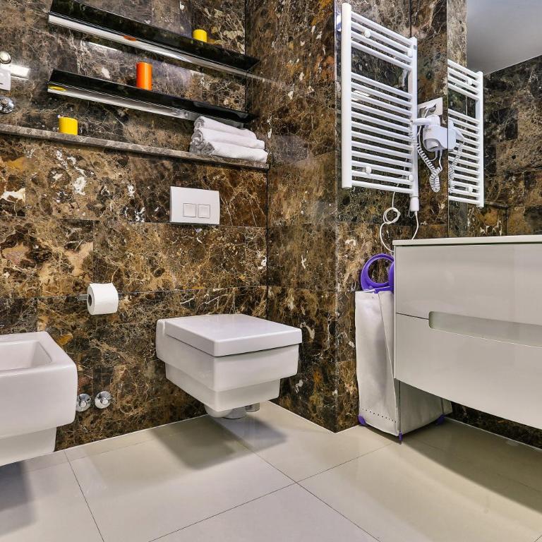 DeLux and Urban apartments Hotel Tre Canne Budva - Deluks Apartman - 21