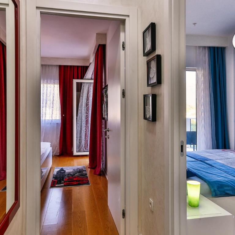 DeLux and Urban apartments Hotel Tre Canne Budva - Deluks Apartman - 17