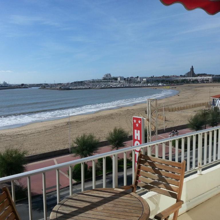 Family Golf Hotel - Chambre Double Confortable - Front de Mer - 2