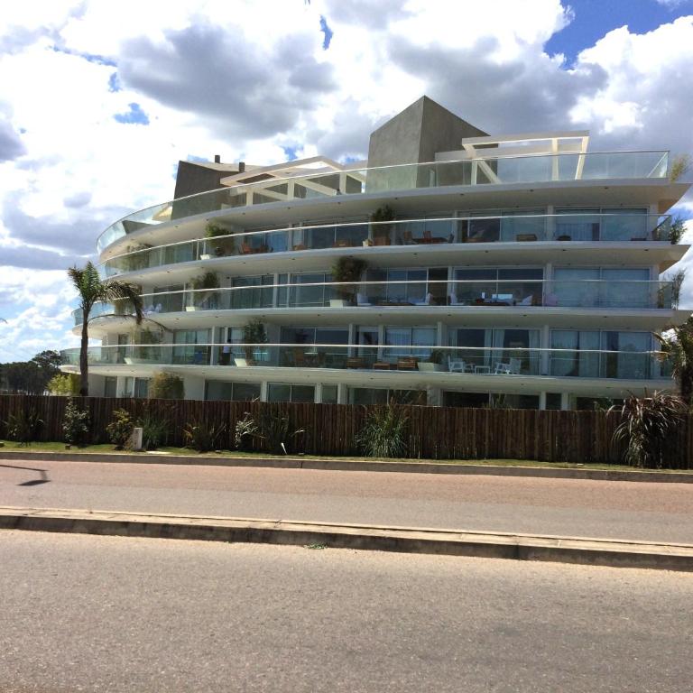 Depto 203 Edificio Bikini Beach, Manantiales - Two-Bedroom Apartment - 1