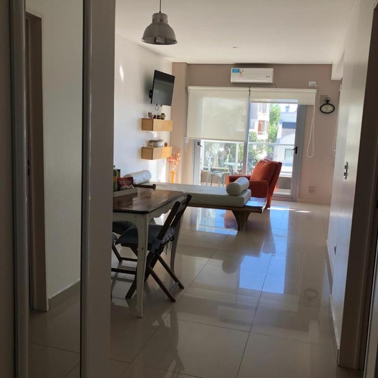 Departamentos Bell - Bell 1 - Apartamento con balcón - 4