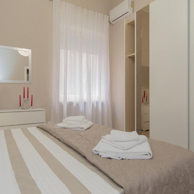 Romantic House - Apartment - 5