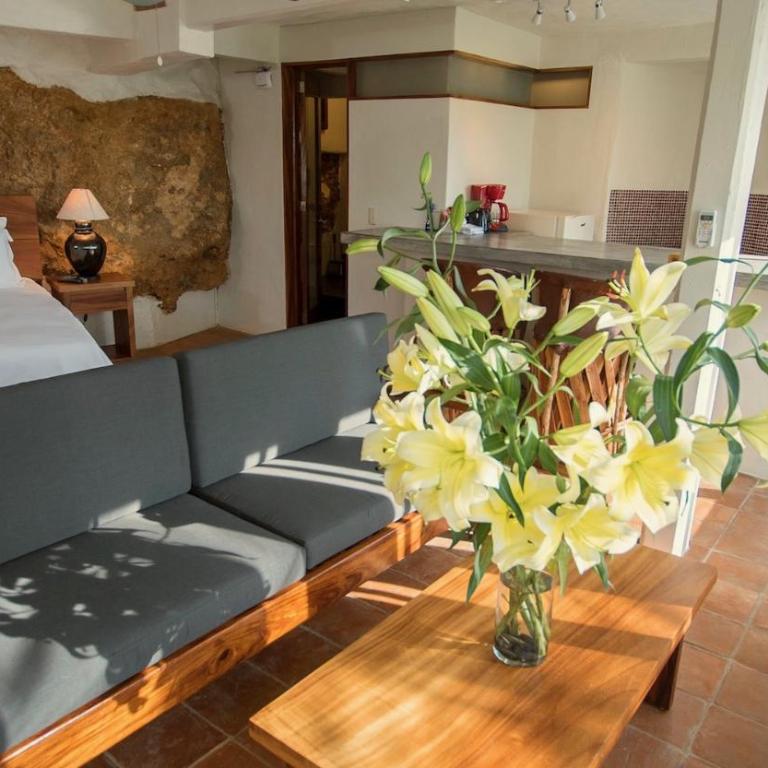 Villas Carrizalillo - Suite con vistas al mar - Cama extragrande - 2