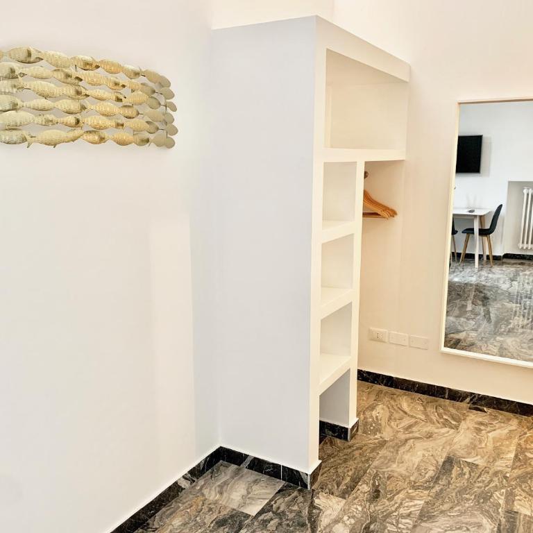 Indipendenza Luxury Apartments - Apartment with Balcony - 13