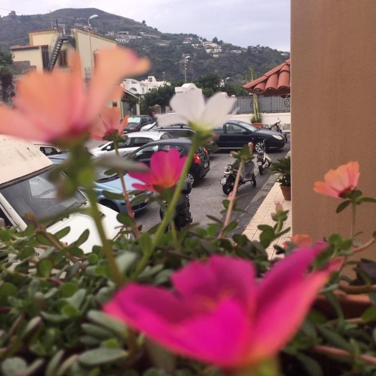 Casa Mafalda B&B - Camera Tripla con Balcone - 1