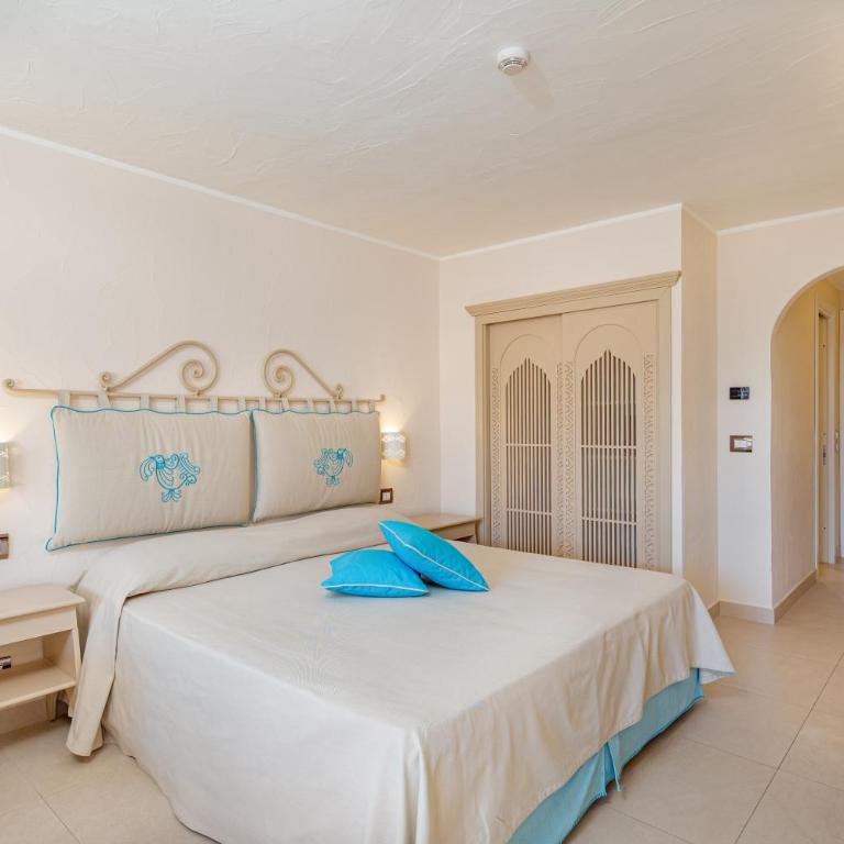 Hotel Cala Lunga - Camera Matrimoniale con Vista Mare - 23