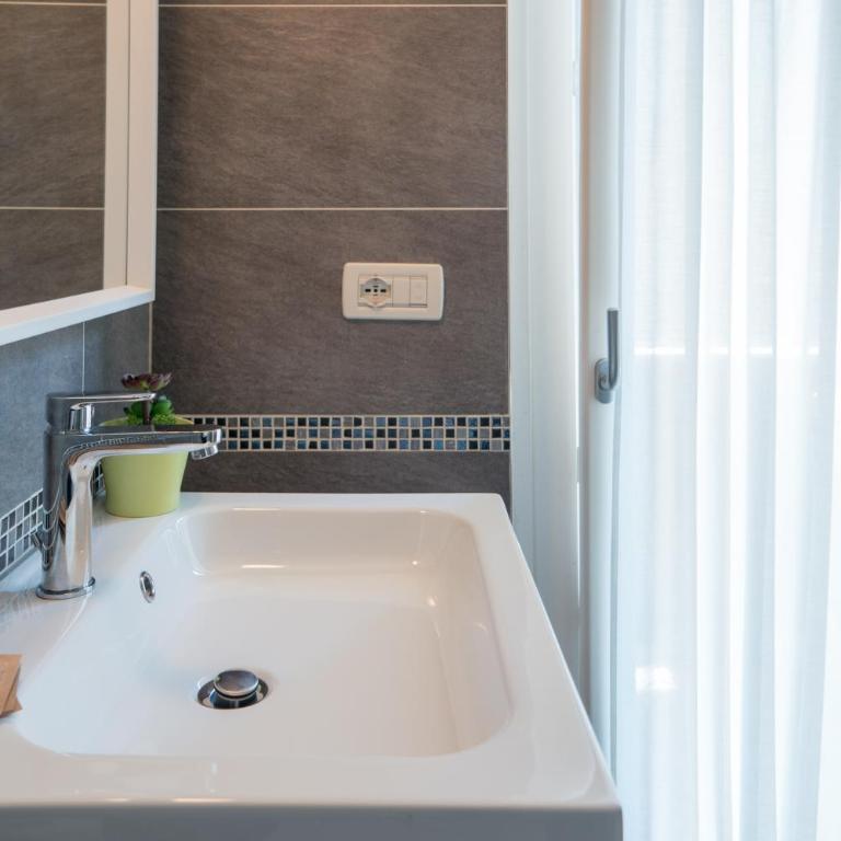Ca' Rebeka Venice - Atika & Atif - Suite con Balcone - 17