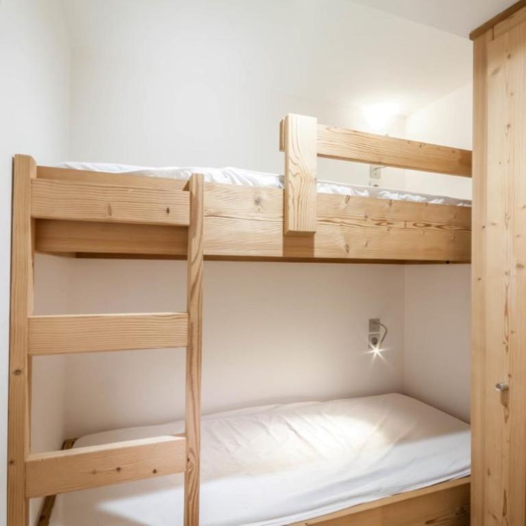 JOUX PLANE A 202 - Apartamento de 3 dormitorios - 8