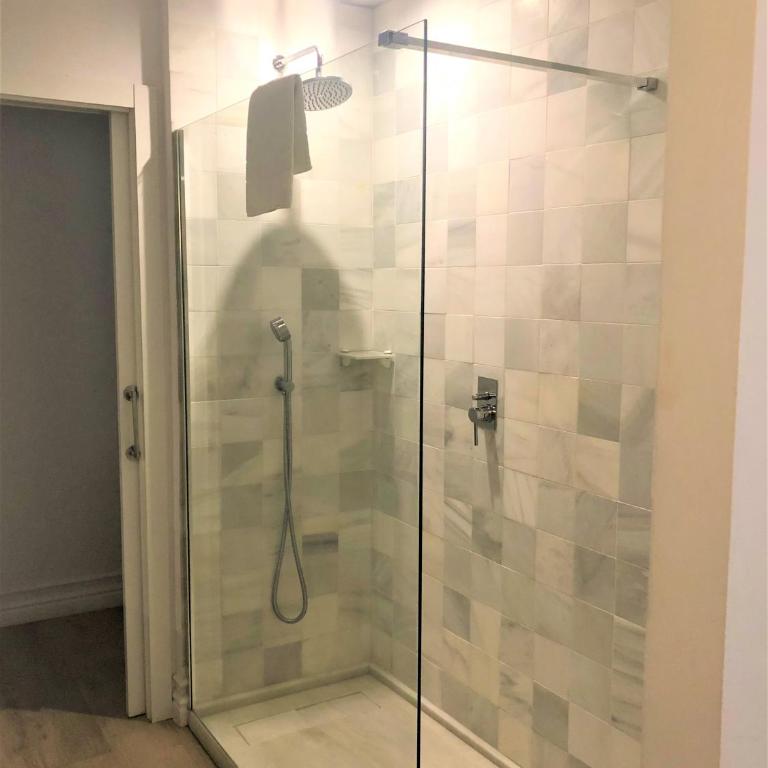 Suites Hom Sevilla - Estudio Deluxe - 5