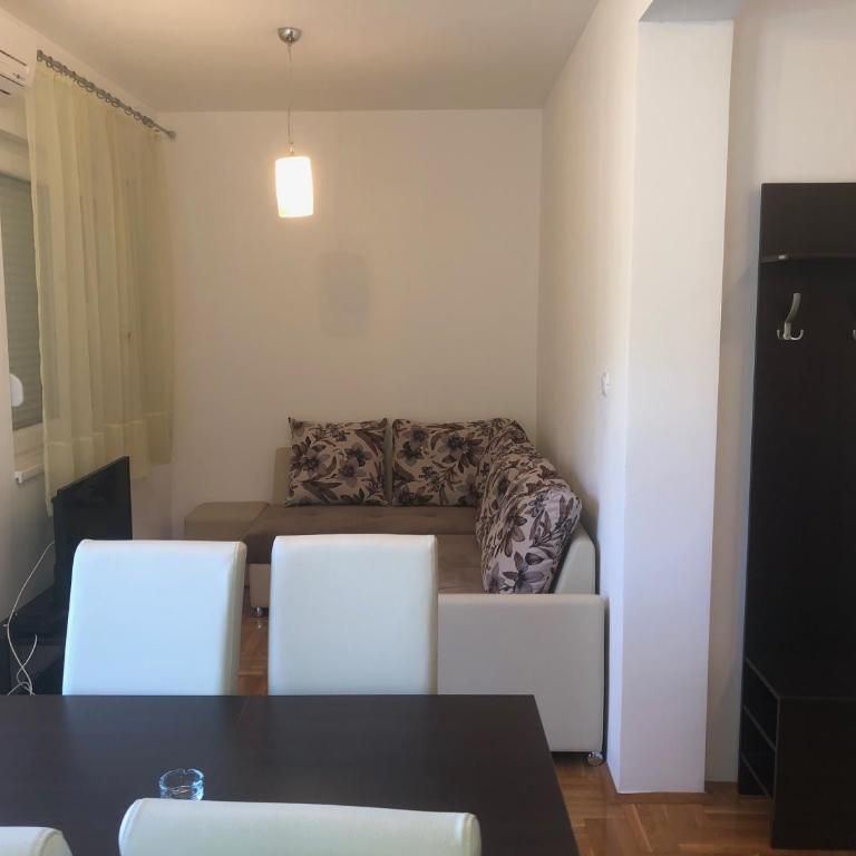 Apartman Nidžo - Apartman sa 1 Spavaćom Sobom - 2