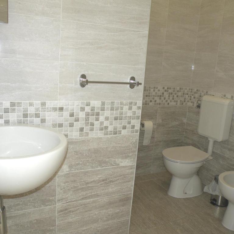 Lipari by the Port (B) - Holiday Housing - Appartamento con Vista Mare - 19