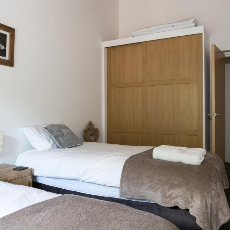 Chalet Marmotte M1 Penthouse for 8 - Superior Apartment - 57